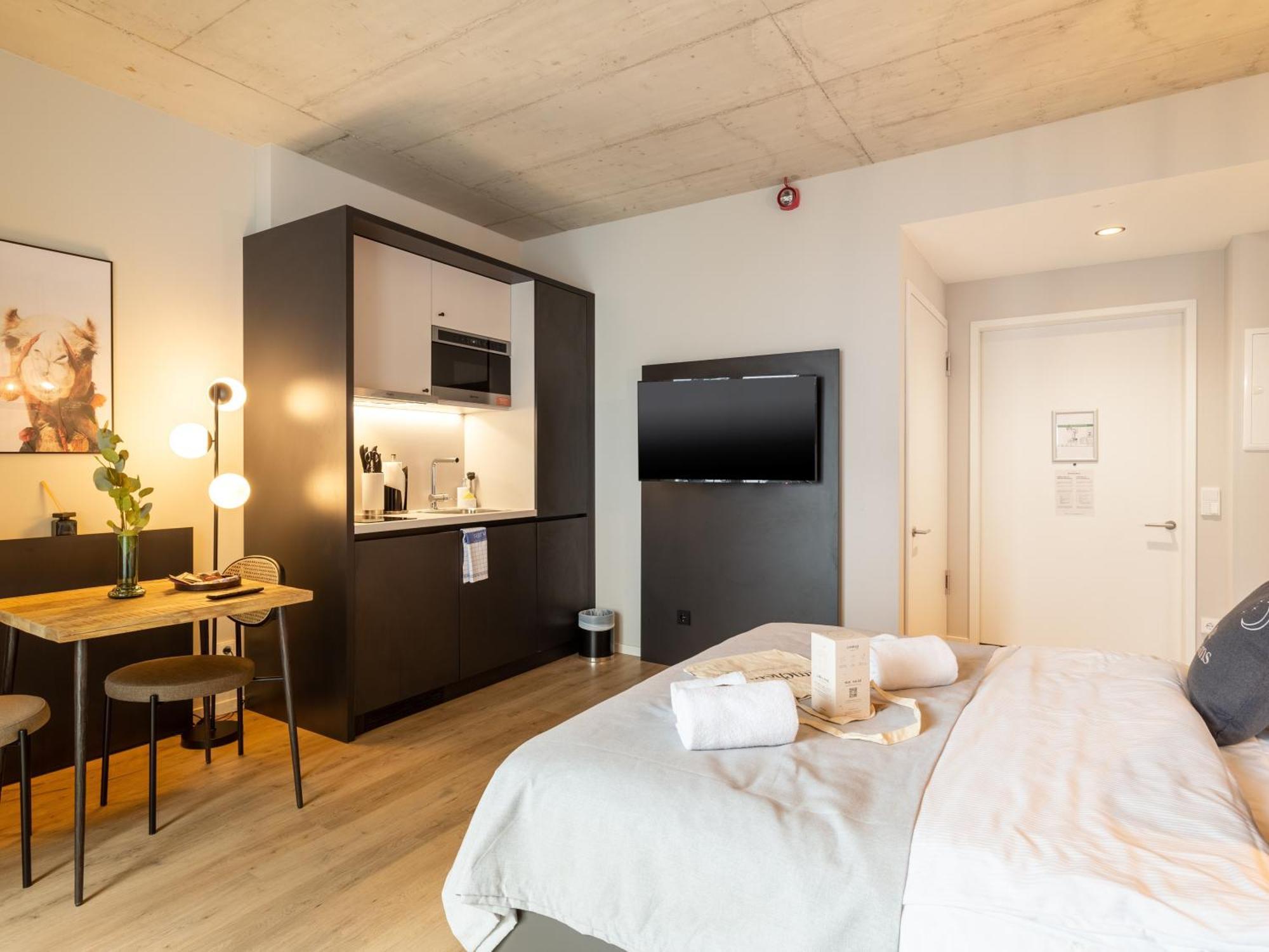 Limehome Duesseldorf Stresemannstrasse - Digital Access ห้อง รูปภาพ