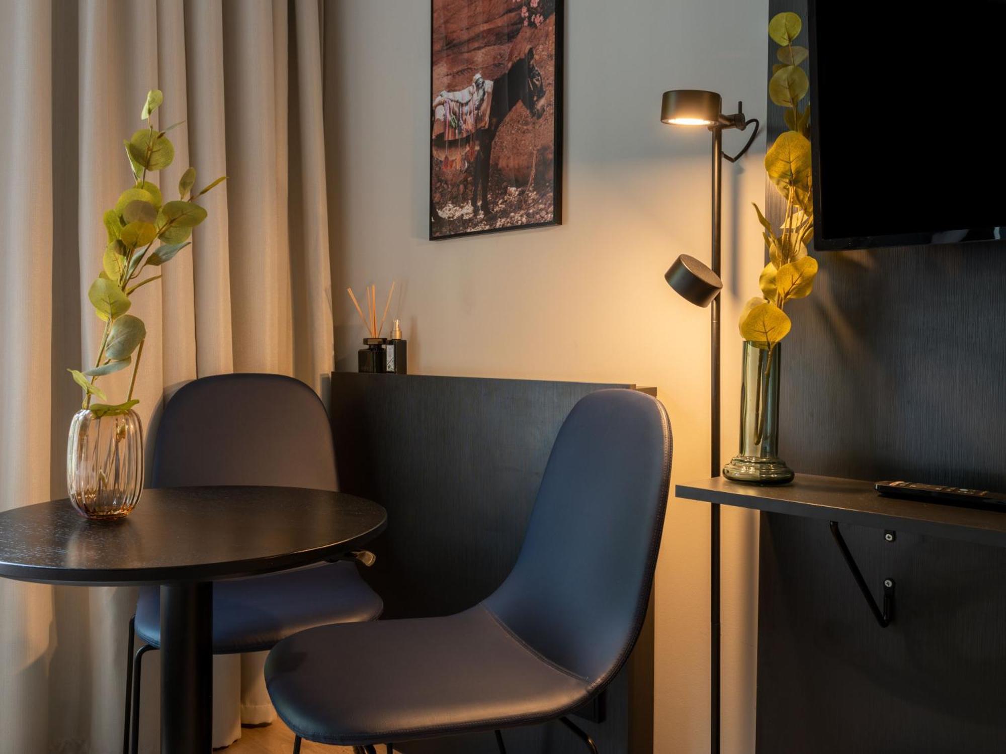 Limehome Duesseldorf Stresemannstrasse - Digital Access ห้อง รูปภาพ