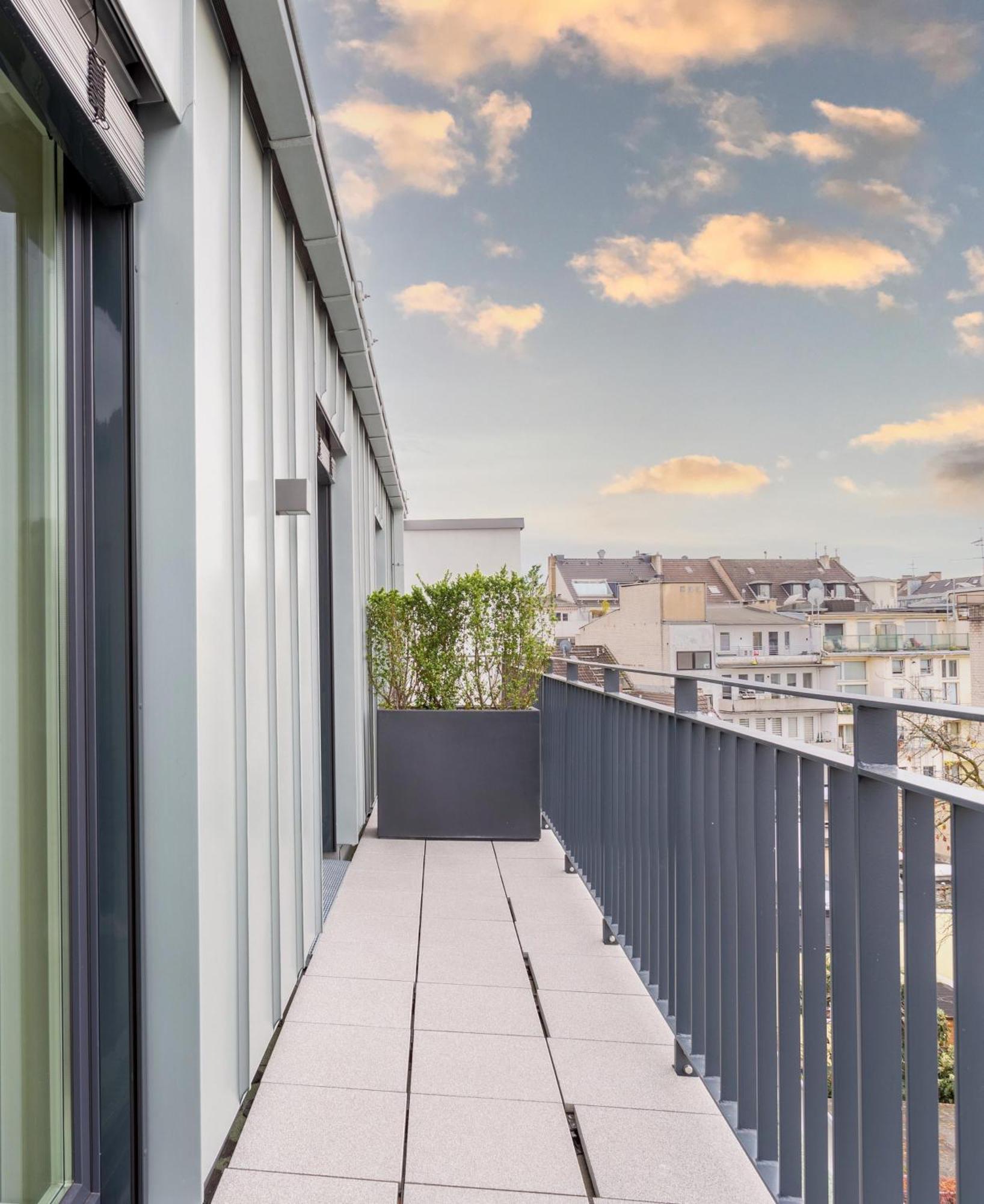 Limehome Duesseldorf Stresemannstrasse - Digital Access ห้อง รูปภาพ