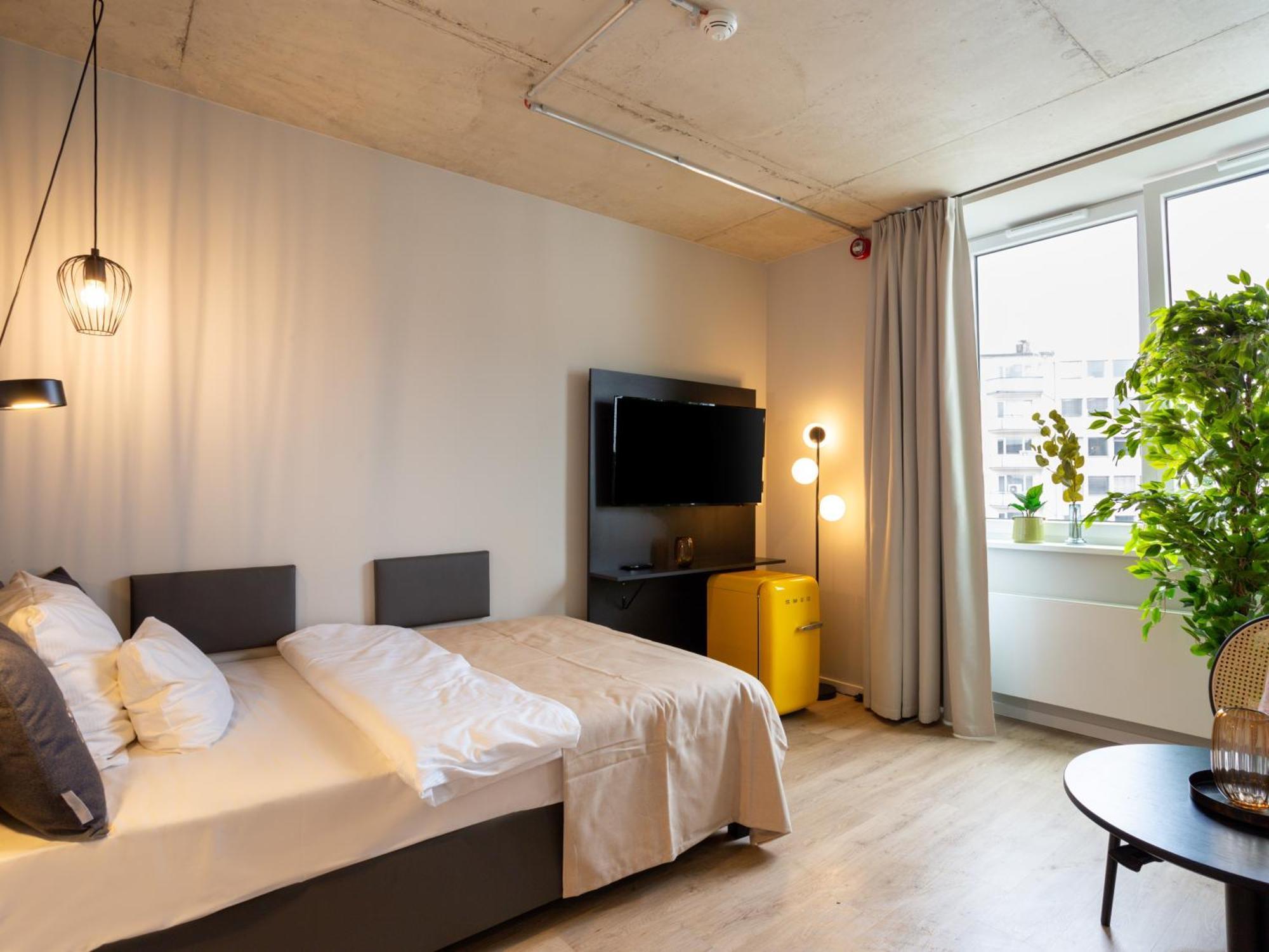 Limehome Duesseldorf Stresemannstrasse - Digital Access ห้อง รูปภาพ